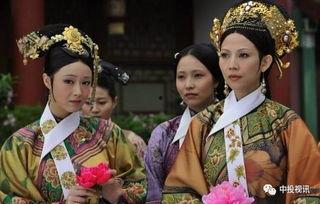 模仿华妃吃瓜,宫廷秘闻尽收眼底