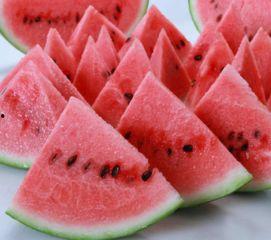 吃小瓜影响尿酸吗,小瓜食用对尿酸水平的影响解析